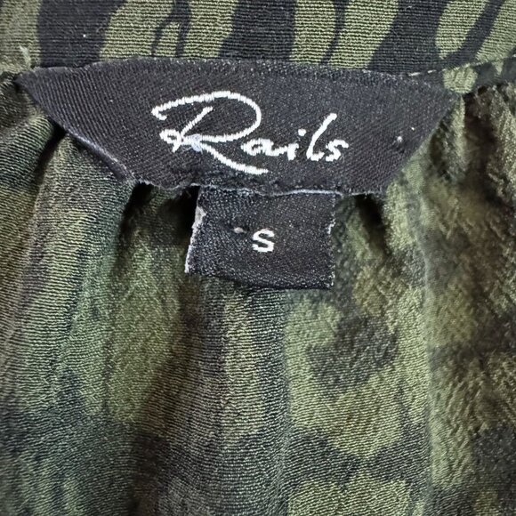 Rails dress - Picture 6 of 10